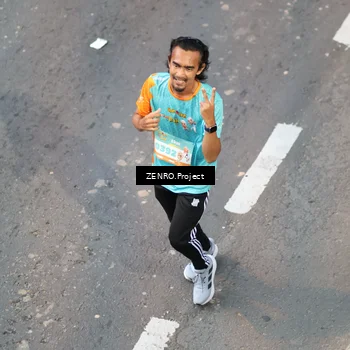 Runner Photo 8202905