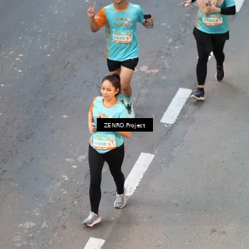 Runner Photo 8202940
