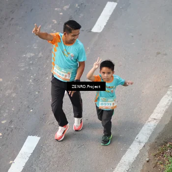 Runner Photo 8202941