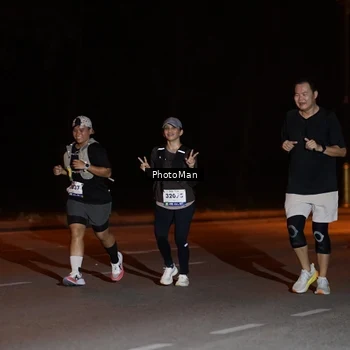 Runner Photo 8202945