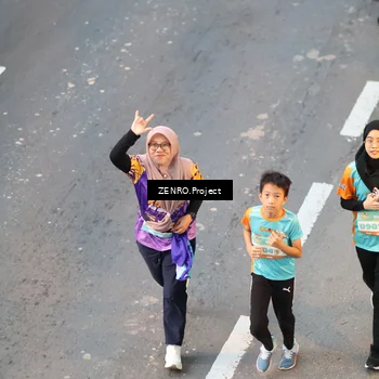 Runner Photo 8202957
