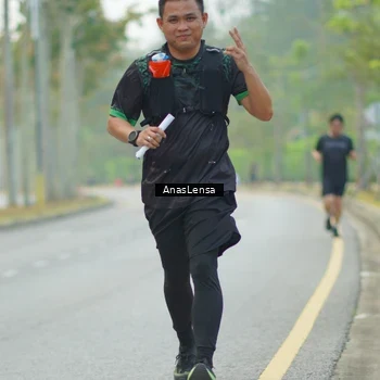 Runner Photo 8202963