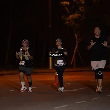 Runner Photo 8202978