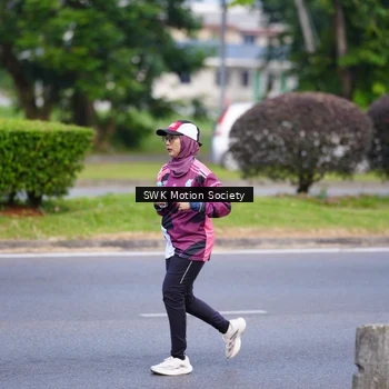 Runner Photo 8203014