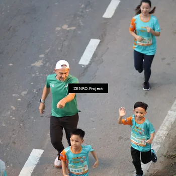 Runner Photo 8203016