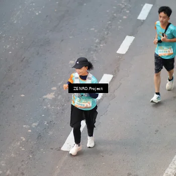 Runner Photo 8203027