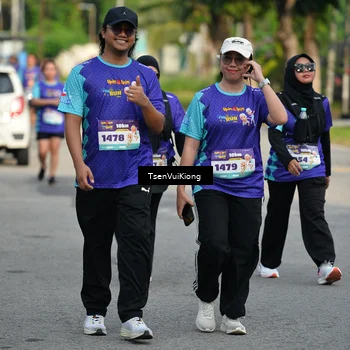 Runner Photo 8203030