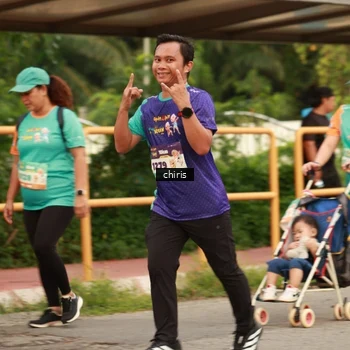 Runner Photo 8203040