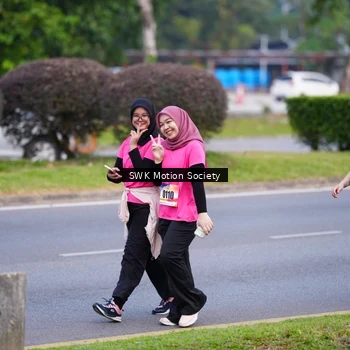 Runner Photo 8203046