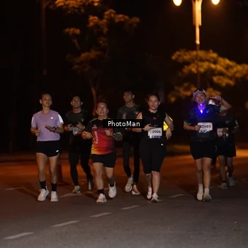Runner Photo 8203051
