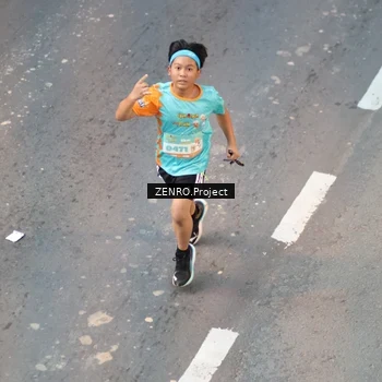 Runner Photo 8203052