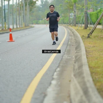 Runner Photo 8203078