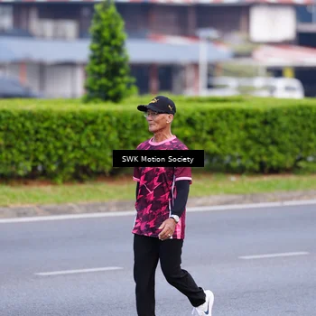 Runner Photo 8203110