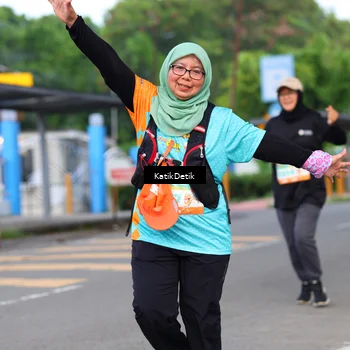 Runner Photo 8203114