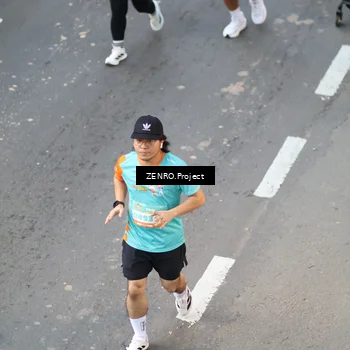 Runner Photo 8203132