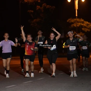 Runner Photo 8203164