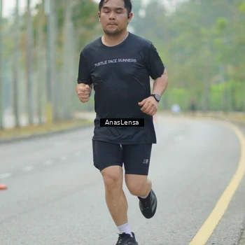 Runner Photo 8203169