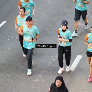 Runner Photo 8203179