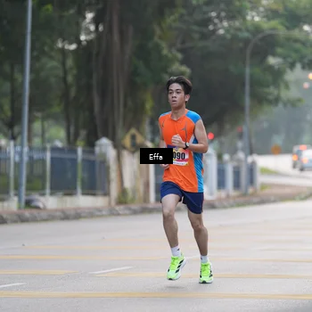Runner Photo 8203180