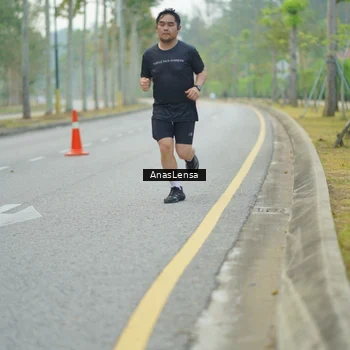 Runner Photo 8203199