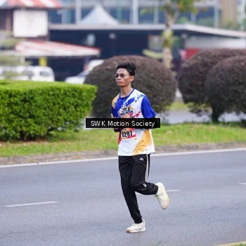Runner Photo 8203218