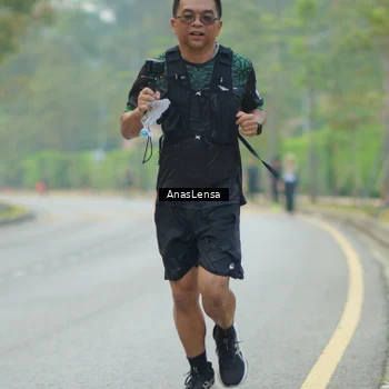 Runner Photo 8203229
