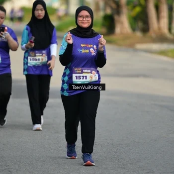 Runner Photo 8203251