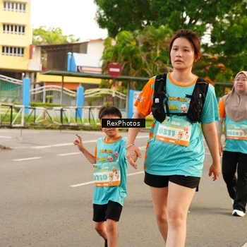 Runner Photo 8203302