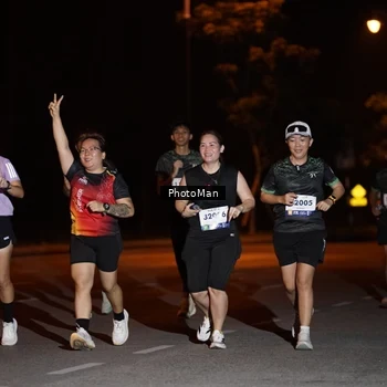 Runner Photo 8203304