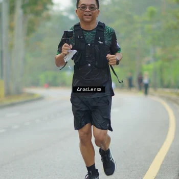 Runner Photo 8203333