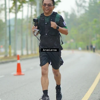 Runner Photo 8203358