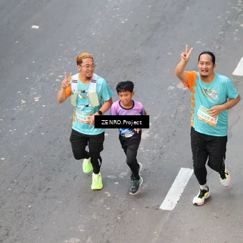 Runner Photo 8203406