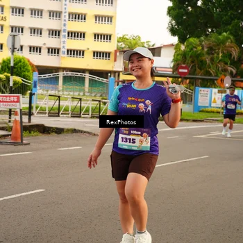 Runner Photo 8203422