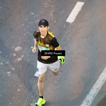 Runner Photo 8203433