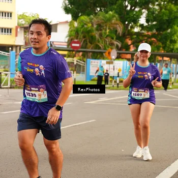 Runner Photo 8203436