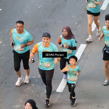 Runner Photo 8203542