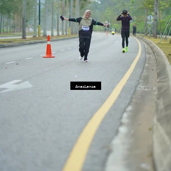 Runner Photo 8203583