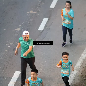 Runner Photo 8203598