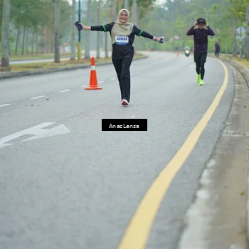 Runner Photo 8203603