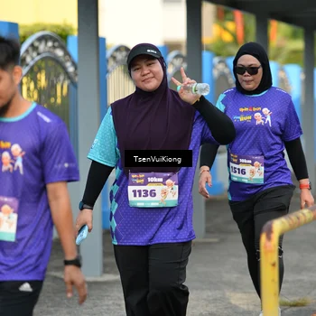 Runner Photo 8203611