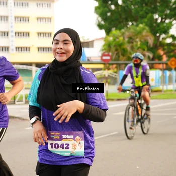 Runner Photo 8203623