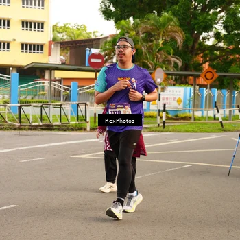 Runner Photo 8203663