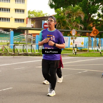 Runner Photo 8203679