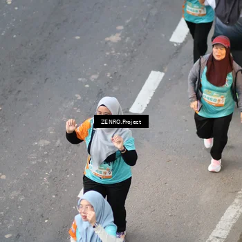 Runner Photo 8203692