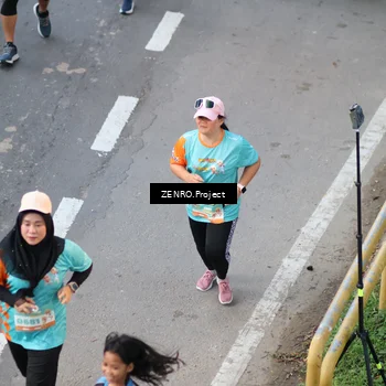 Runner Photo 8203693