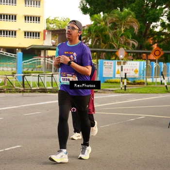 Runner Photo 8203698