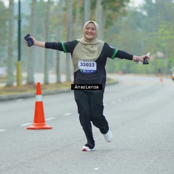 Runner Photo 8203718