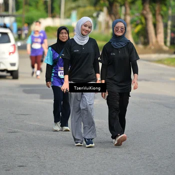 Runner Photo 8203732