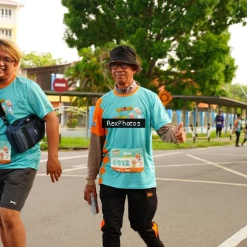 Runner Photo 8203749