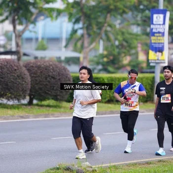 Runner Photo 8203766